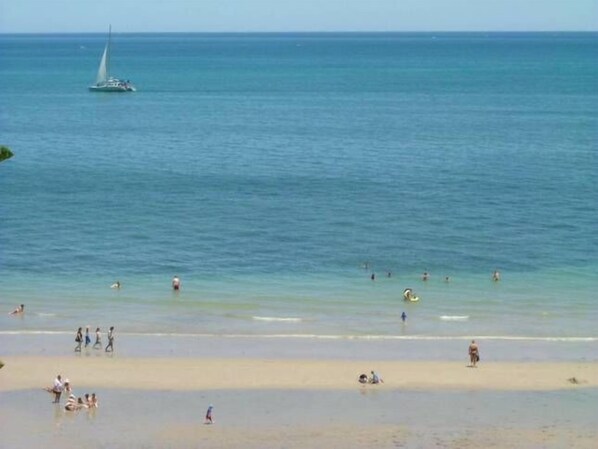 Beautiful Glenelg Beach.