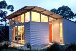 Ridgetop Retreat