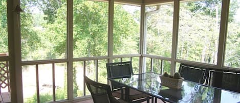 Screened Porch