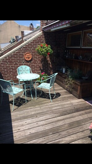 Private Inviting Roof Deck Seating Area