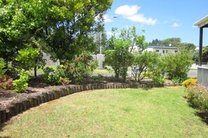Front north facing garden