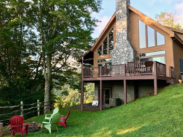 Lily Ridge Cabin View From North