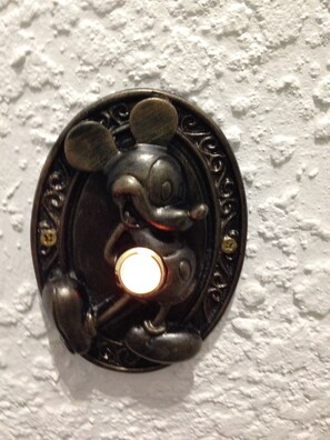 Mickey Door Bell