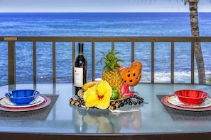 Dining on the lanai above the crashing waves; it just doesn't get any better.