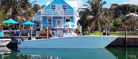 Our guests' 42ft Freeman at the dock. 