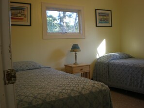 Bedroom # 3 - Twin Beds