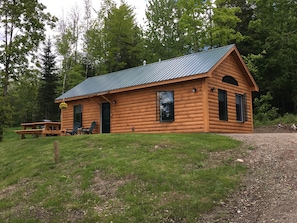 Serene Country Cabin 2
ADA unit