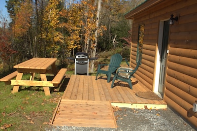 2 Cabin rentals near Stowe, Smuggler's Notch, snow machine and hiking trails.