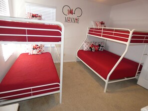 "Minnie" room - alternate view