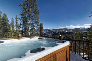 Hot Tub has amazing views of the mountain! Professionally cleaned regularly.