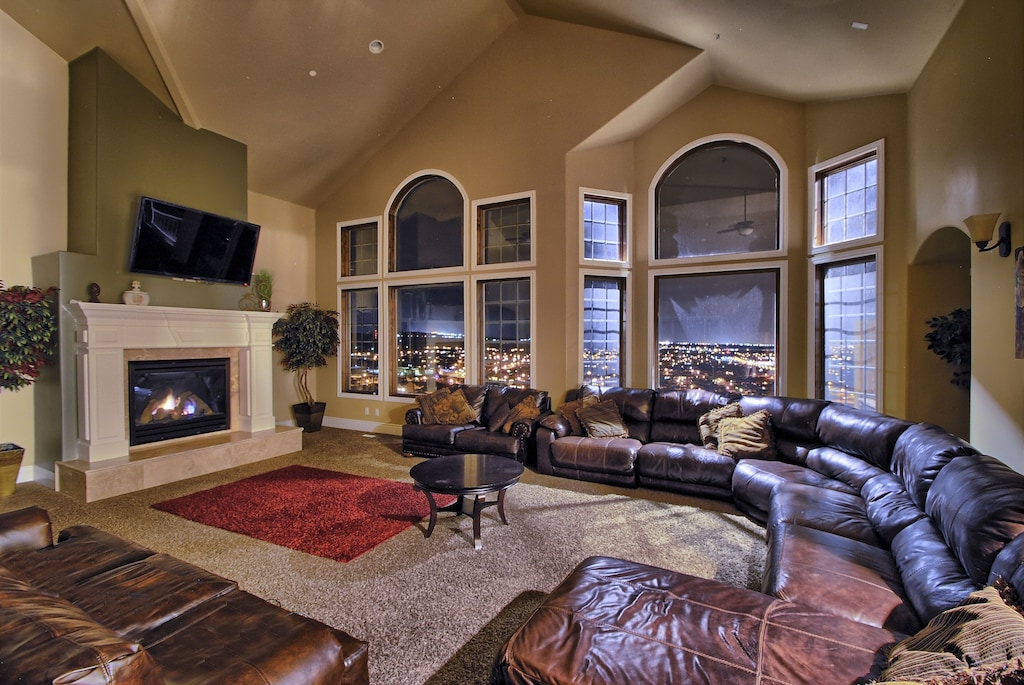 Luxury Mansion From 690 Nt Views Sleeps Up To 60 9 000 Sf Theater Hot Tub Draper