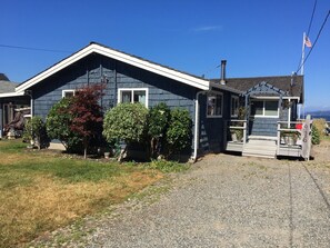 Cabin as viewed from the Street