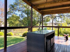 Rear deck (pet and child friendly), perfect for lunch or afternoon drinks.