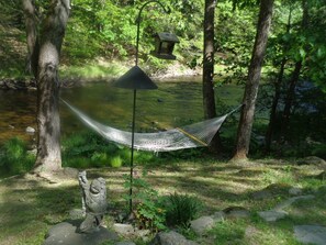 relax on hammock