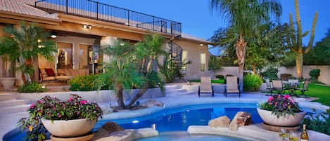 Tropical Backyard with pool/spa