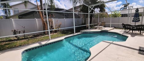Private Pool, fenced in backyard for privacy