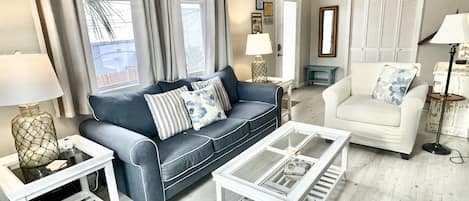201 at Ocean Inn has been recently painted in soft relaxing tones.  While "compact" at just over 600sf, it offers enough space for 6 sleepers in two beds and a queen sleeper sofa.