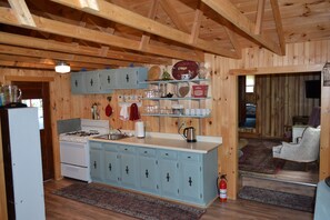 kitchen cabinets
