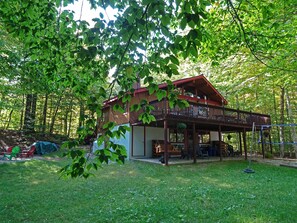 Welcome to Lake Rescue Chalet!