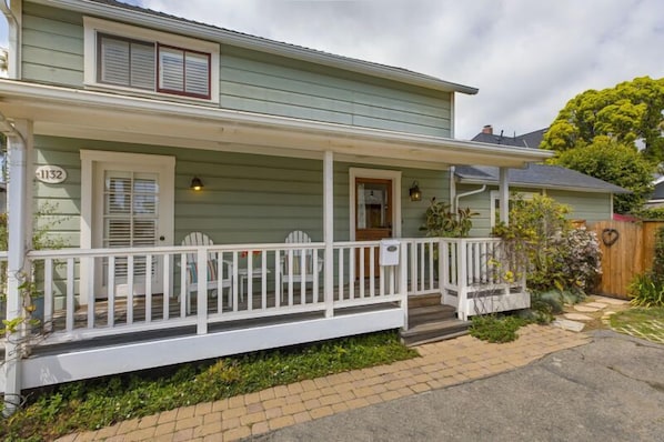 Off-street parking available right in front of home