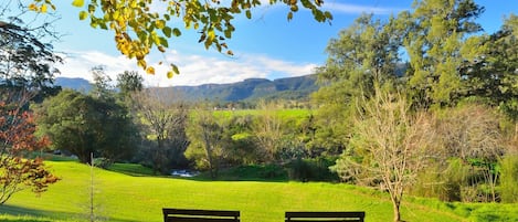 Discover the joy of Kangaroo Valley in the back yard of Hampden House .