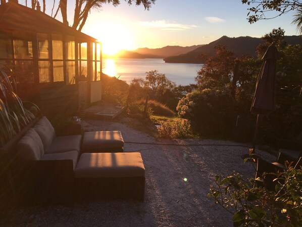 Sunset Terrace, views of the Kenepuru Sound