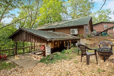 Heron's Landing at Driftwood River Lodge on the Meramec River