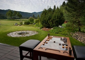 Backgammon anyone?