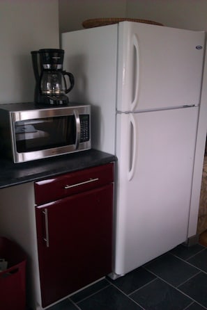 Full Fridge, coffee maker, microwave