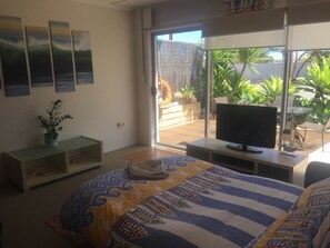 Foldout bed in Lounge 