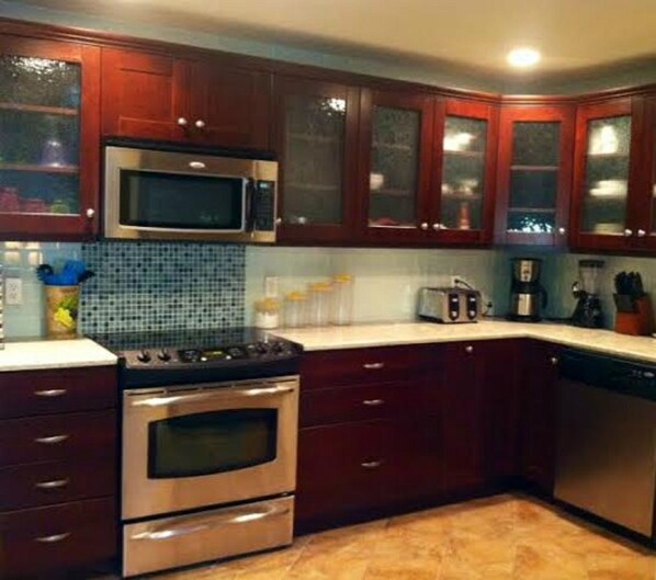 Completely Equipped, remodeled kitchen with all stainless steel appliances.
