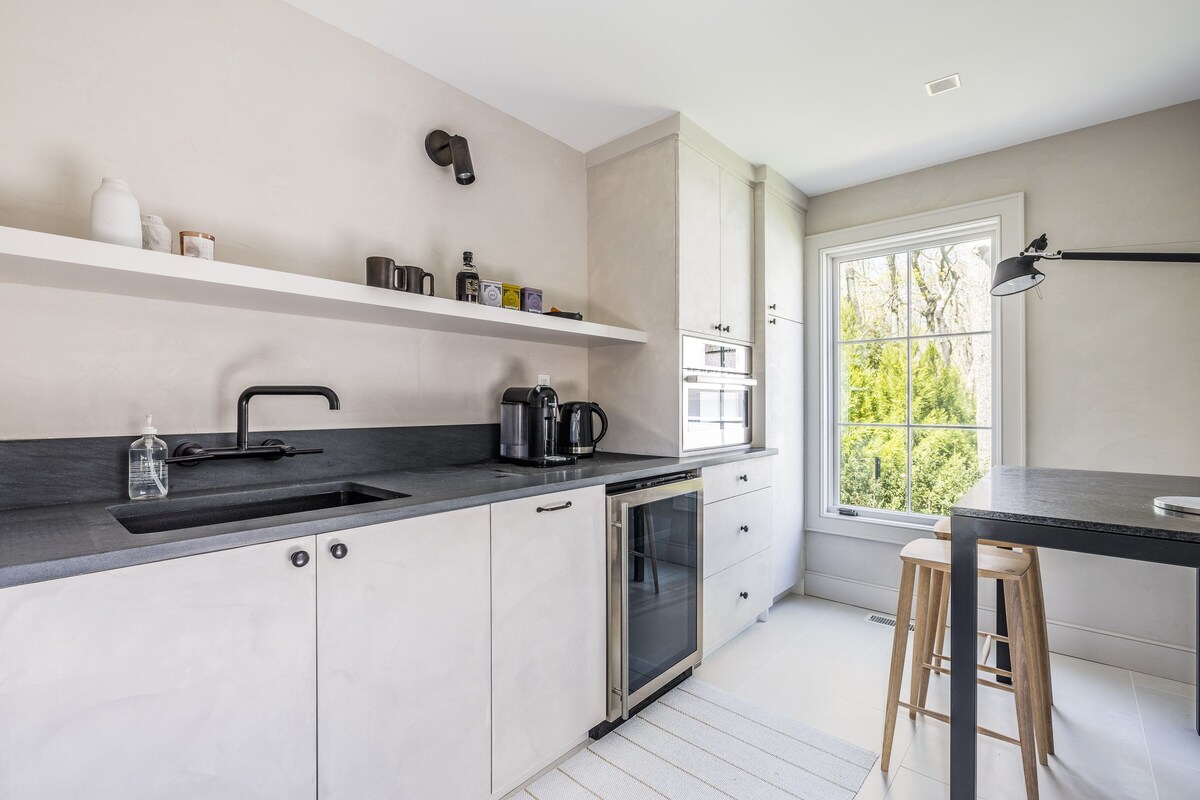 2022 Designer Renovated Sag Harbor Village home is a short walk to Main Street