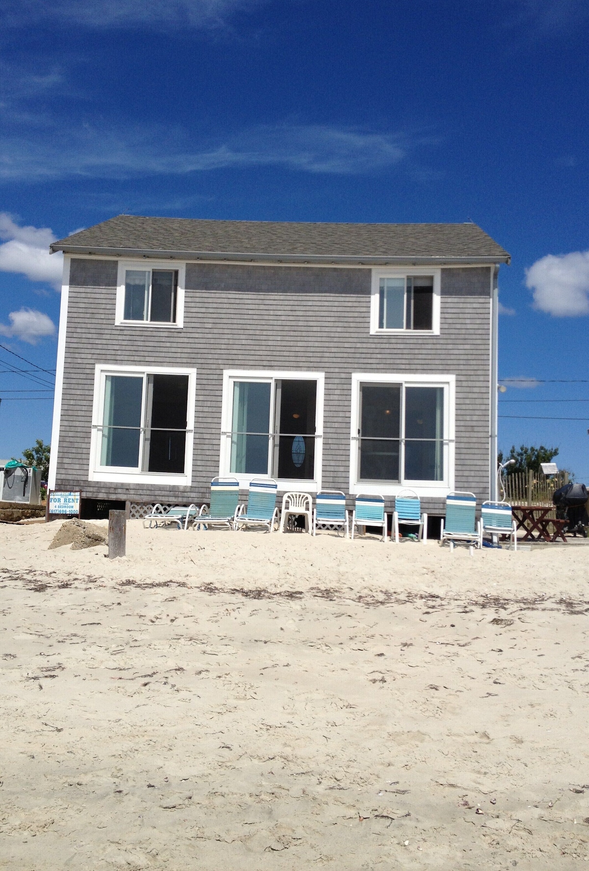 Private Sandy Beach, Oceanfront, private Deck, 2 Story House, Kayaks, 4+BR