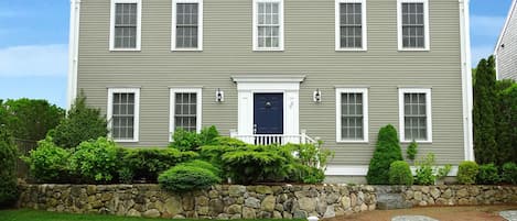 Nantucket House