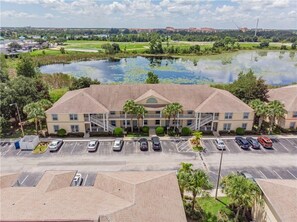 lake view condo