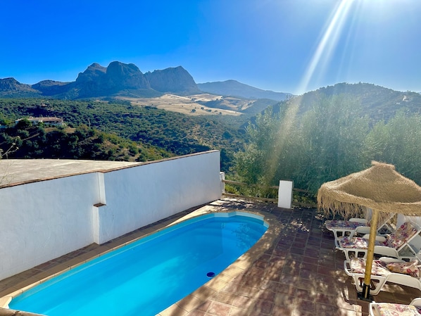 Pool and views over National Park