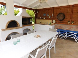 Villa Almarine barbeque house and dining terrace.