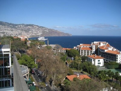 Ático, Mejores Hoteles Zona en Funchal, 2 habitaciones, con vistas al mar