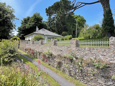 Coleridge Lodge