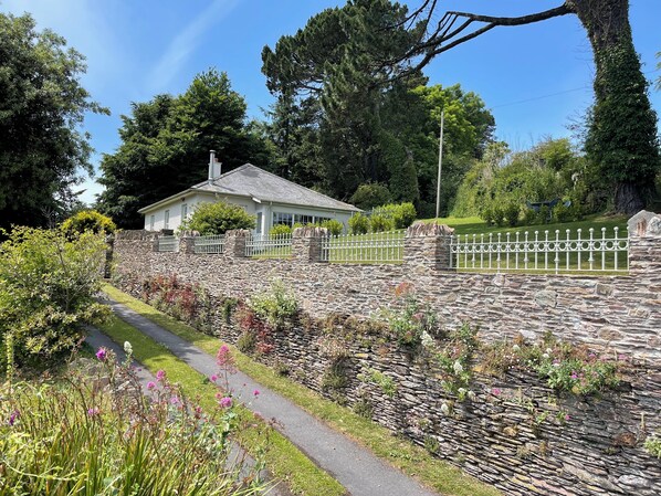 Coleridge Lodge