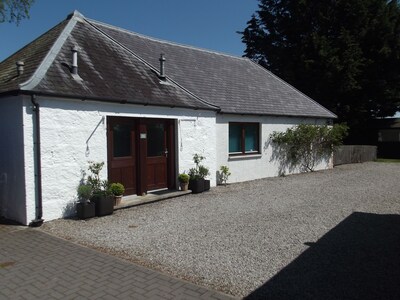 Scottish Highlands Invergordon Ross-Shire By NC500 Route Short Breaks All Year  