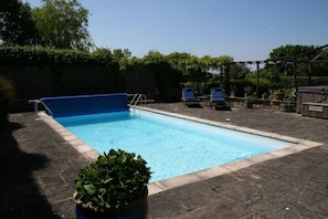 Enclosed swimming pool area