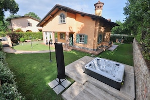 Bubbelpool utomhus
