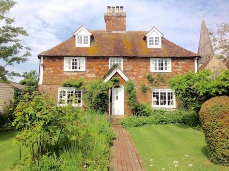 Welcome to The Old School House