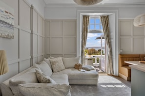 Napoli apartment with sea views