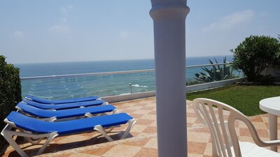 Wonderful views of the sea. House 70 meters from the sea. 