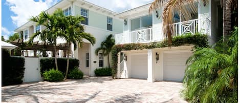 Exterior of House with Expansive Driveway