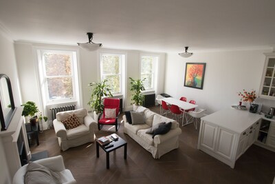 NEW! BEAUTIFUL 2 BED 2 BATH APARTMENT IN CHELSEA AND KENSINGTON