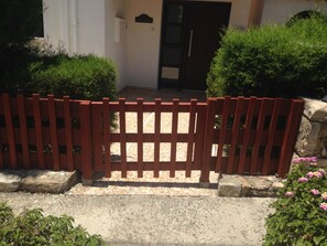 Front gate