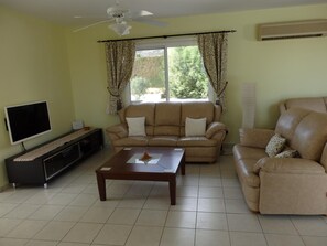 Comfy Leather Sofas in the lounge area